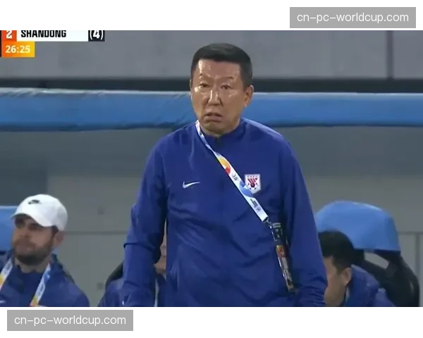 战术复盘：崔康熙的临场换人如何帮助泰山队完成客场逆转